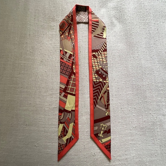 Hermes Pour Sortir Twilly Silk Signed Scarf Made in France - Picture 2 of 11